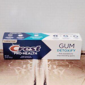 Crest Pro-Health Gum Detoxify Toothpaste Deep Clean